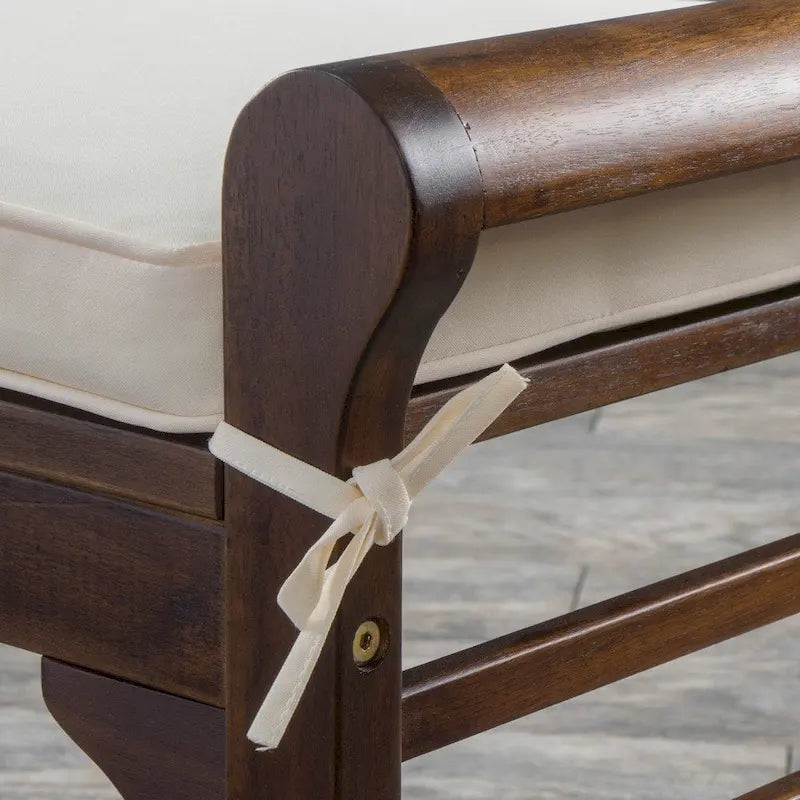 Banc Nelson rustique en bois d'acacia avec coussin